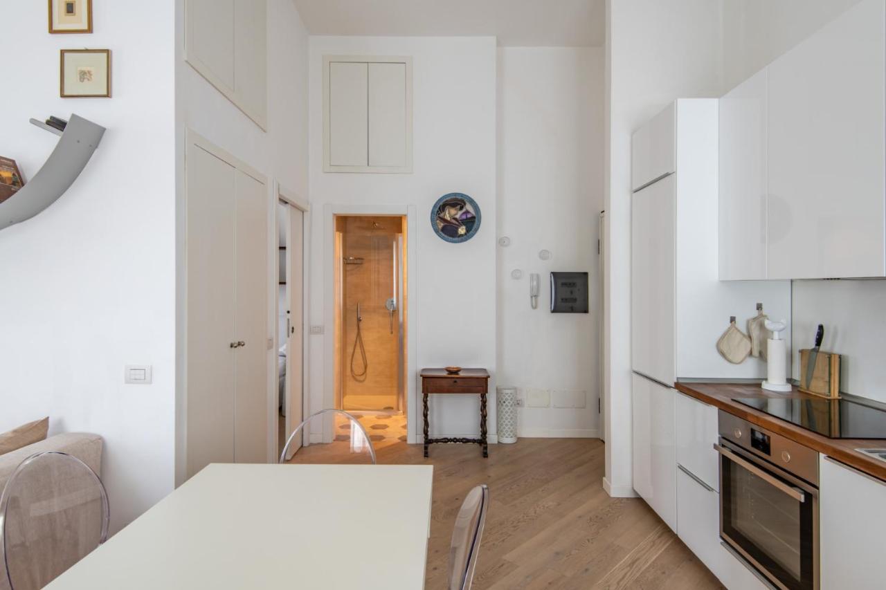 Easylife - Coccole E Comfort - Bilocale Caldo Ed Accogliente A Due Passi Dai Navigli E Metro Verde Мілан Екстер'єр фото