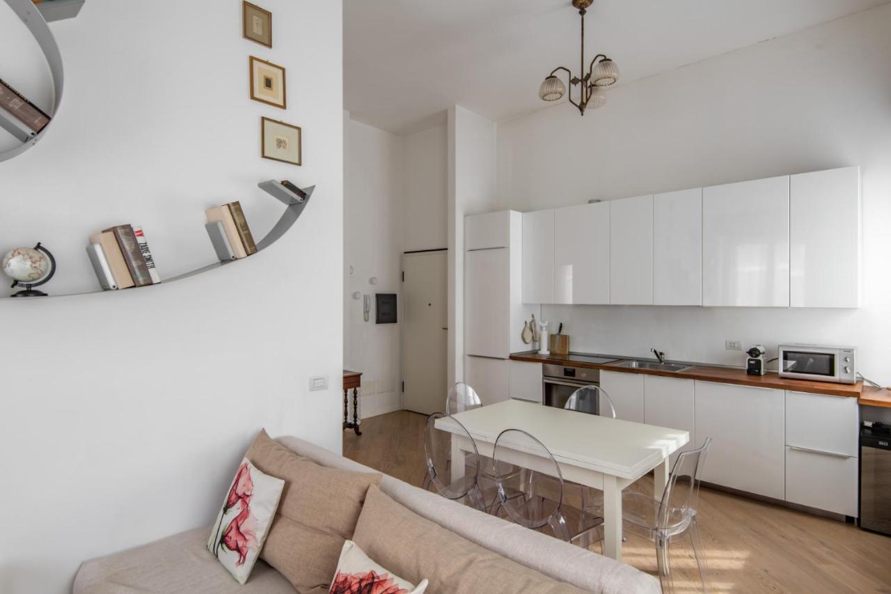 Easylife - Coccole E Comfort - Bilocale Caldo Ed Accogliente A Due Passi Dai Navigli E Metro Verde Мілан Екстер'єр фото