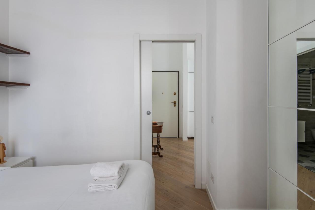 Easylife - Coccole E Comfort - Bilocale Caldo Ed Accogliente A Due Passi Dai Navigli E Metro Verde Мілан Екстер'єр фото