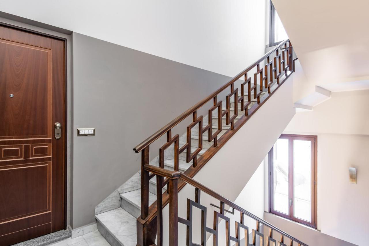 Easylife - Coccole E Comfort - Bilocale Caldo Ed Accogliente A Due Passi Dai Navigli E Metro Verde Мілан Екстер'єр фото